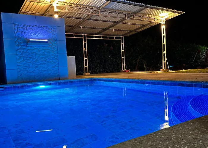 Apartamento Guanacastes Cerca De Tamarindo Con Piscina