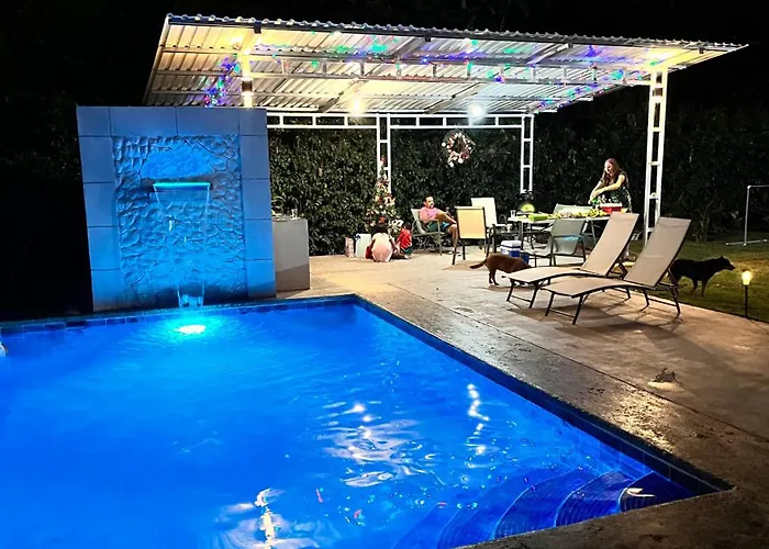 Guanacastes Cerca De Tamarindo Con Piscina * Santa Cruz (Guanacaste)
